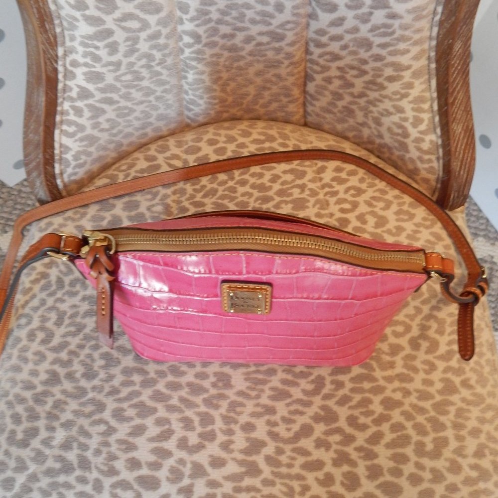 Dooney & Bourke Suki Crossbody Pink Croc NWT - Picture 5 of 16